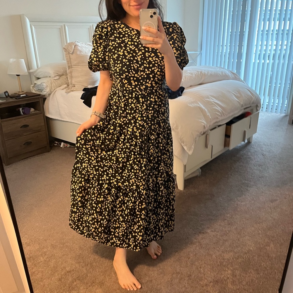 Who what wear flowered maxi sundress with puff sleeves size medium